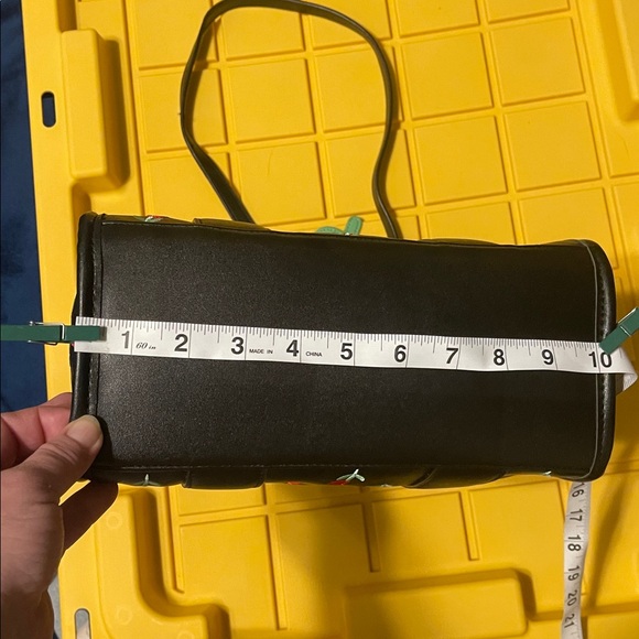 NWT Betsey Johnson 🌷 Tulip 🌷Floral Embroidered Black Handbag - Picture 13 of 13